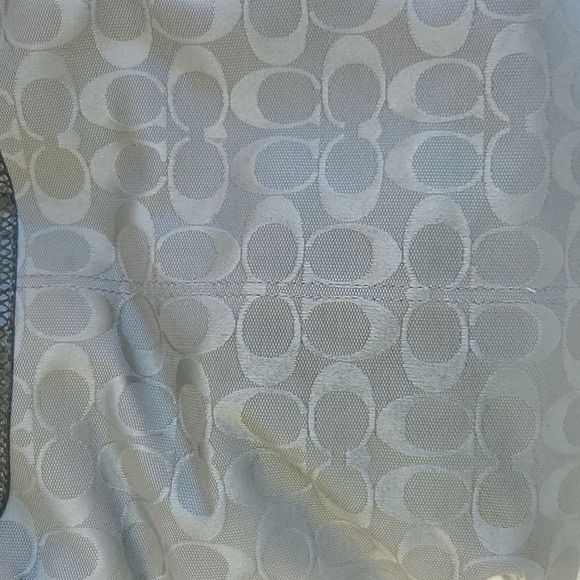 Coach Handbag - Picture 3 of 9